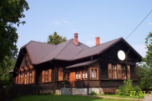  Dachy i blachodachówka