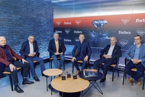 Piotr-Engelbrecht - Debata Forbes